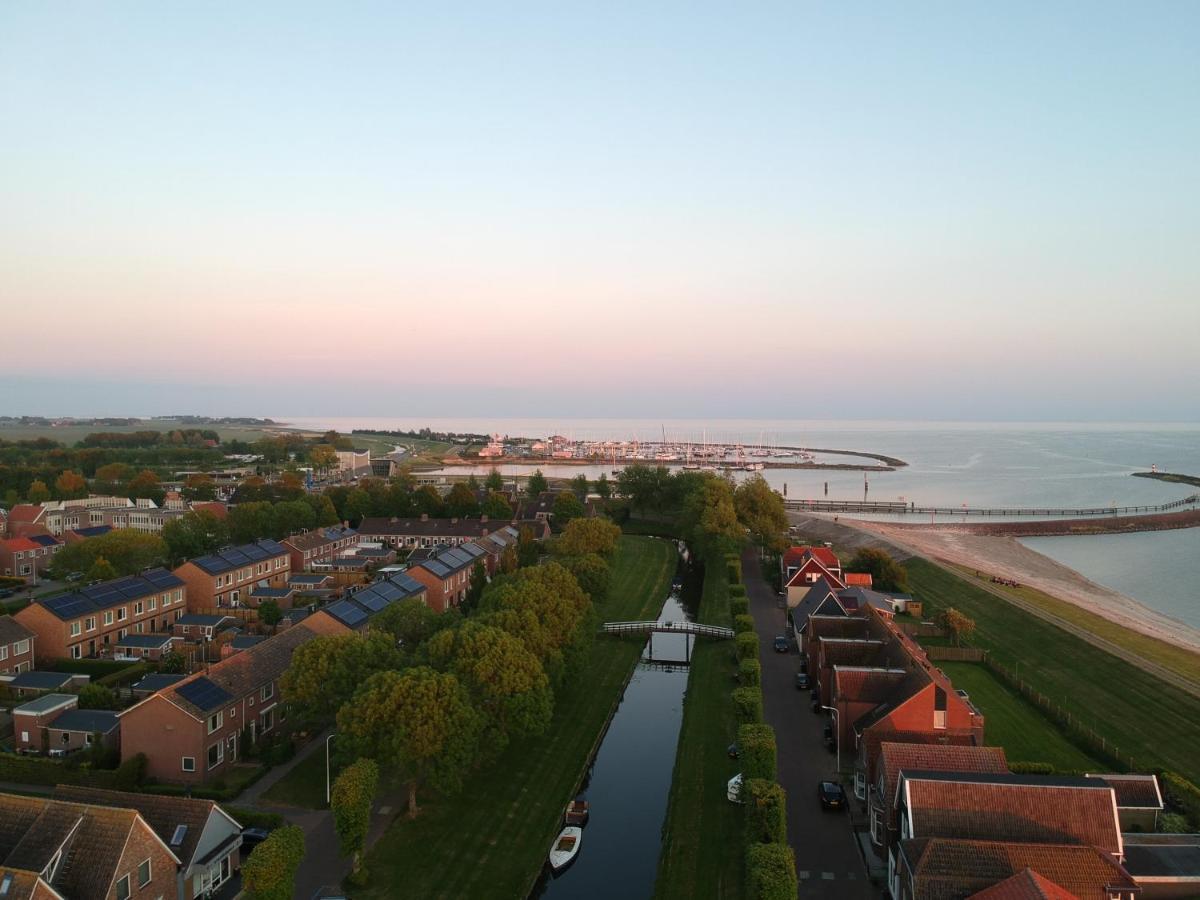 De Wachtkaemer In De Olde Banck Stavoren Exteriér fotografie